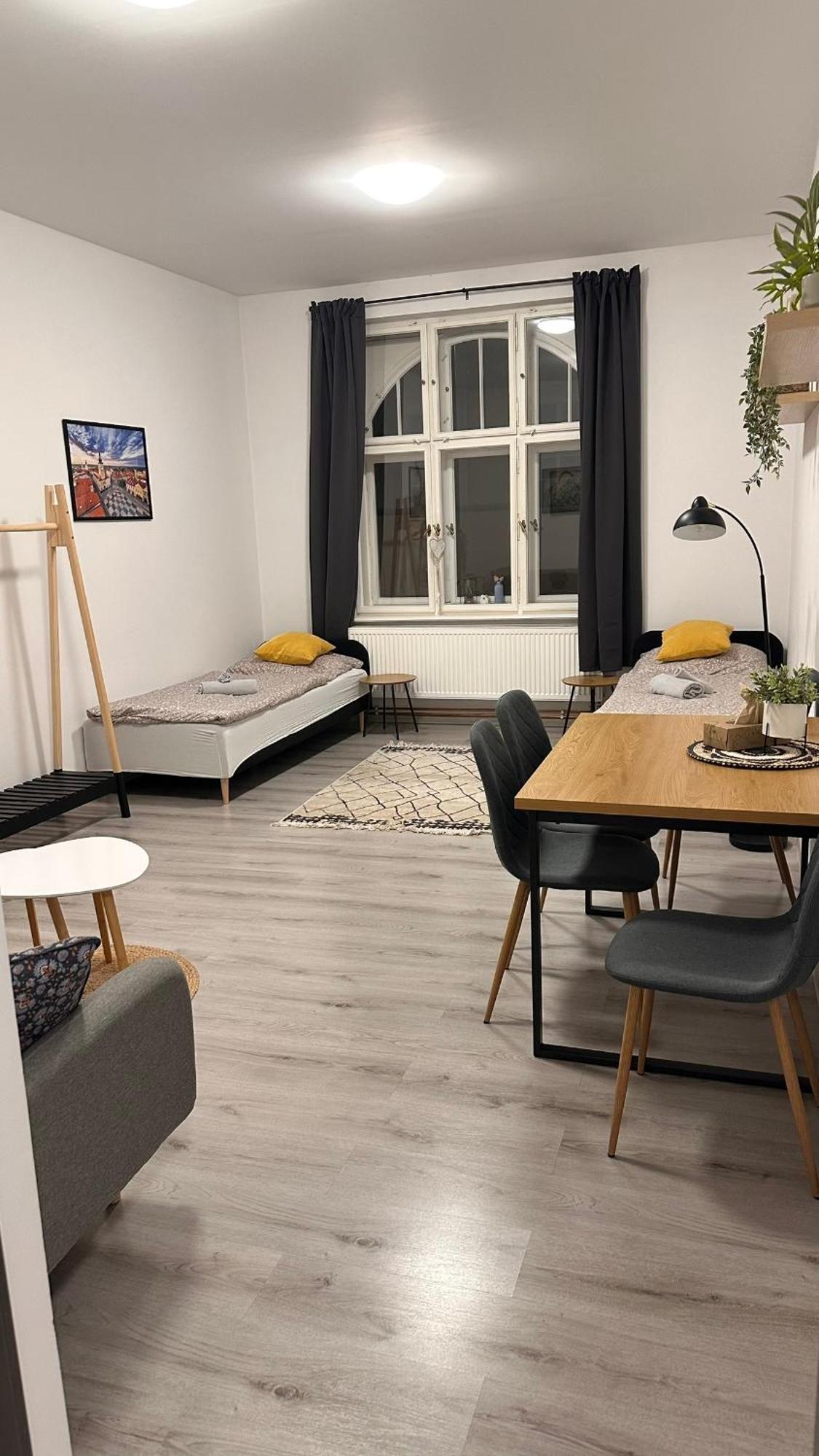 Apartmany Na Trojce Žatec Buitenkant foto